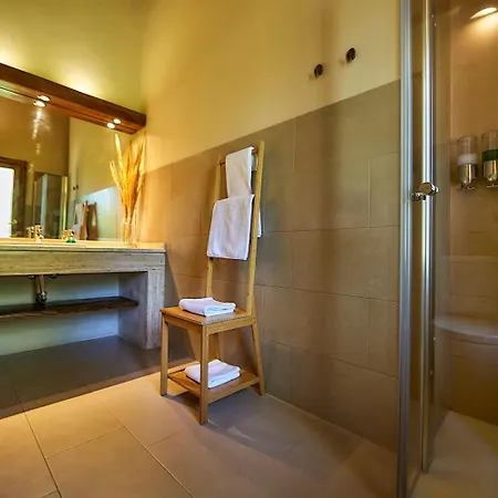 Sabina Отель Аренас-де-Сан-Педро