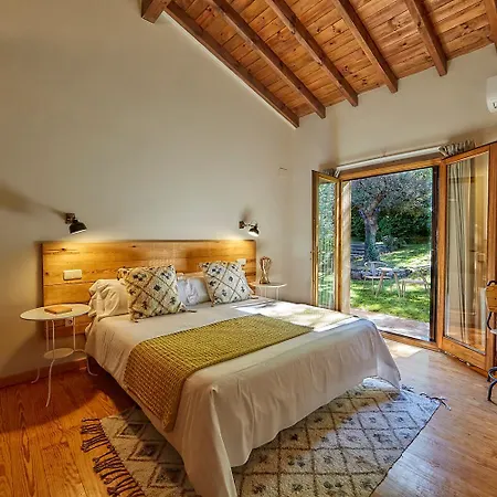 Отель Sabina Аренас-де-Сан-Педро