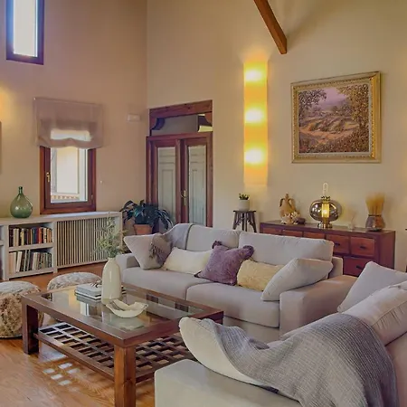 Sabina Аренас-де-Сан-Педро